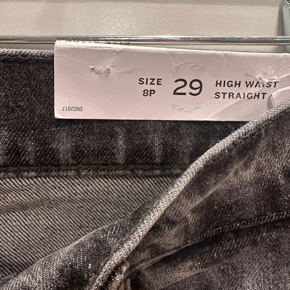 Loft Straight Leg Cropped Jeans-Faded Wash-Sz 8P (29) NWT Denim Casual Normcore